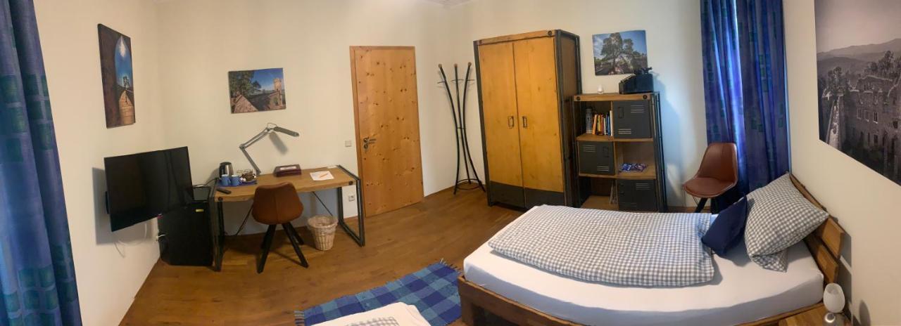 Doppelzimmer Бенсхайм Екстериор снимка